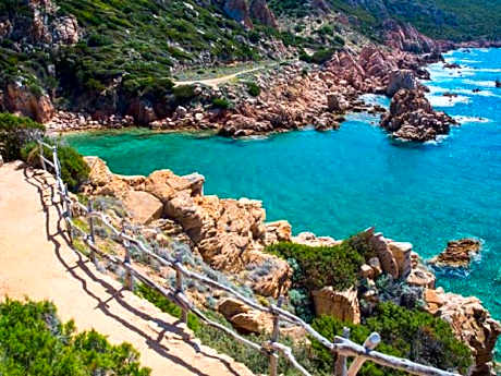 COSTA PARADISO RESORT