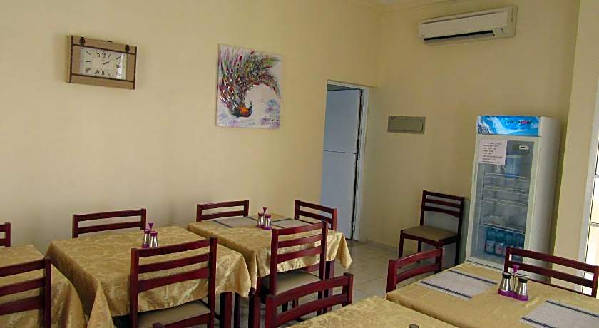 Al Ferdous Hotel Apartments