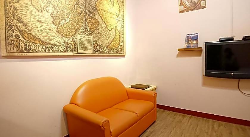 DongNing Atlas Hotel