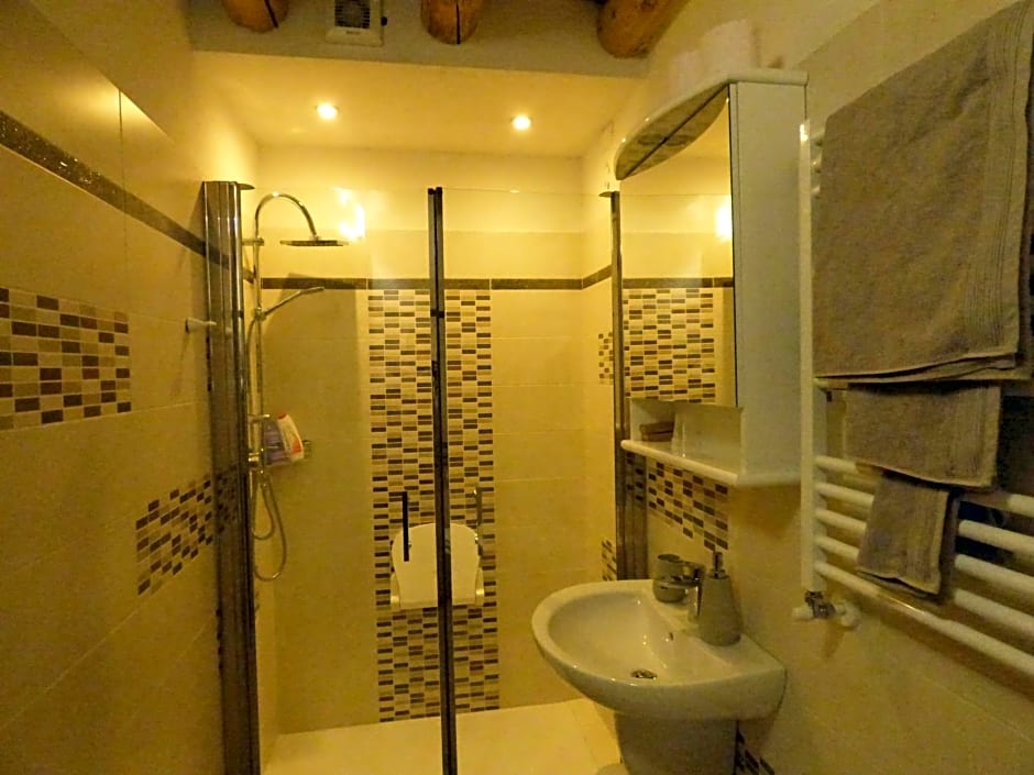 NICOLE DONEY LOCAZIONE TURISTICA