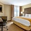 Comfort Inn & Suites Allen Park - Dearborn