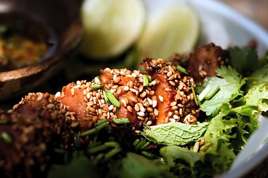 Salty's Kitesurf Village