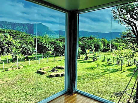 Sgt.Oub Box Villa Garden