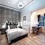 Hackney Suites - En-suite rooms & amenities