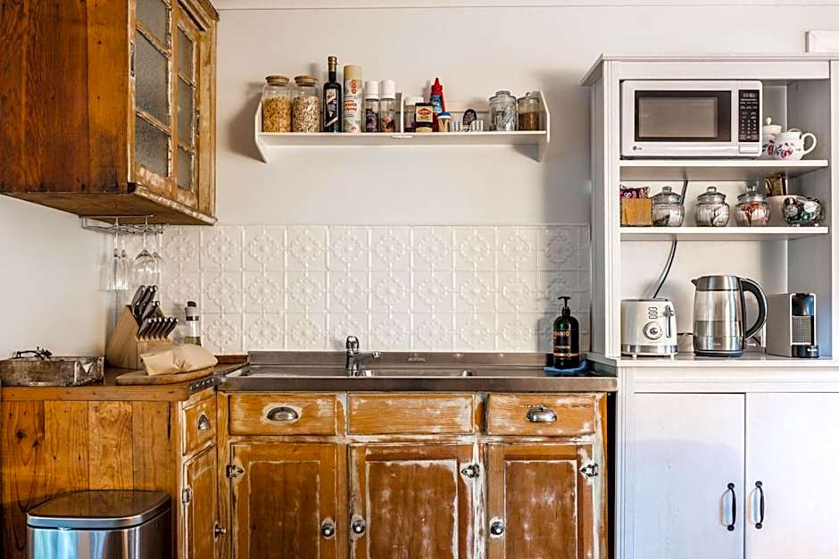 Aldgate Valley Bed and Breakfast