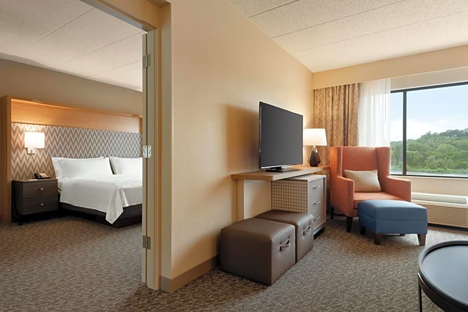 Holiday Inn Hotel & Suites Council Bluffs, an IHG Hotel