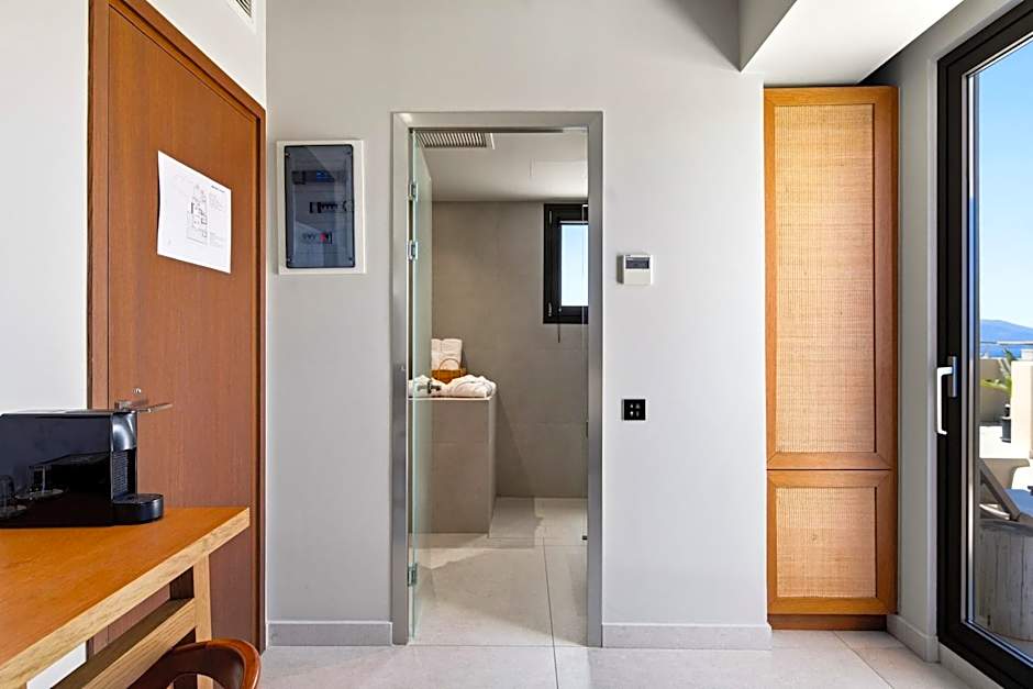 DOM Boutique Hotel