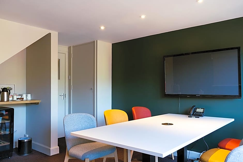 Tebay Services Hotel