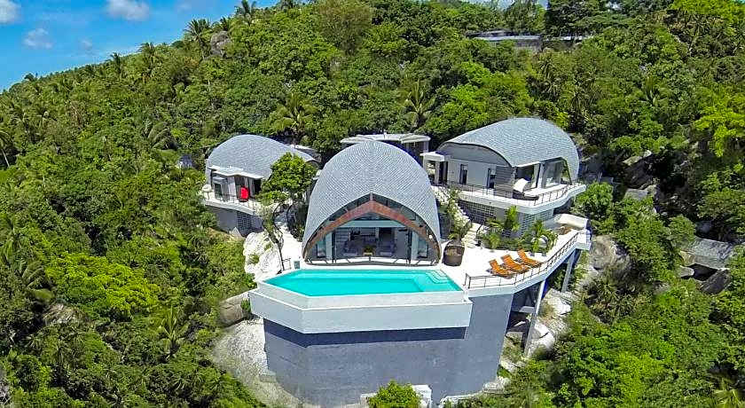 Villa Moonshadow