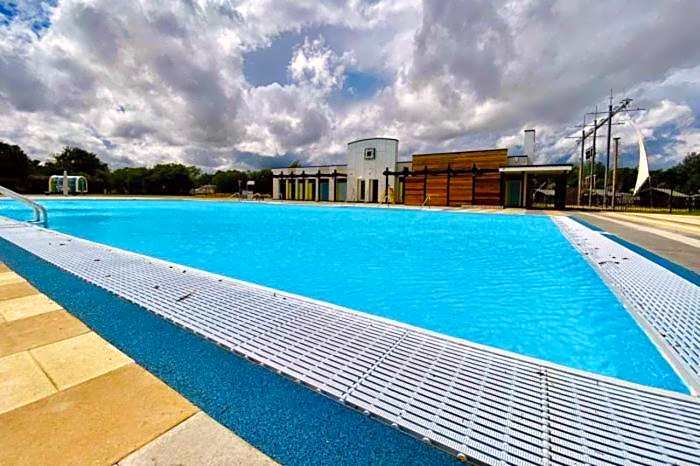 The Wardens Hideaway - Tattershall Lakes Country Park