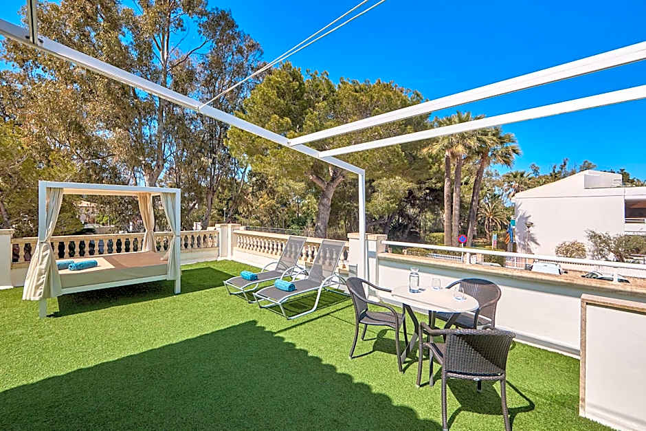 Universal Aparthotel Elisa