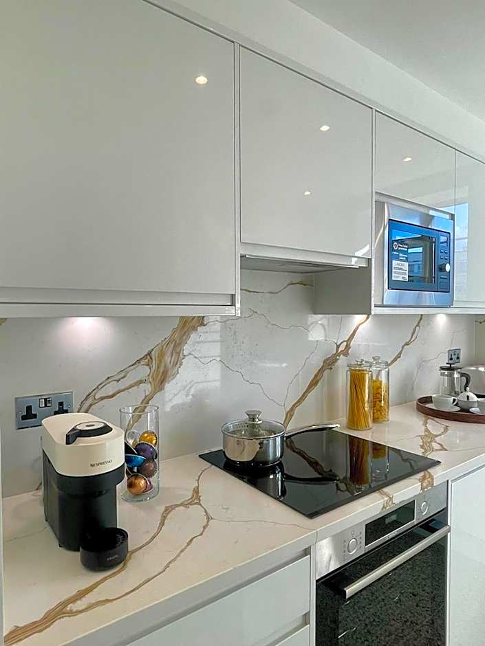 Fountain House Apartments - Hyde Park, London