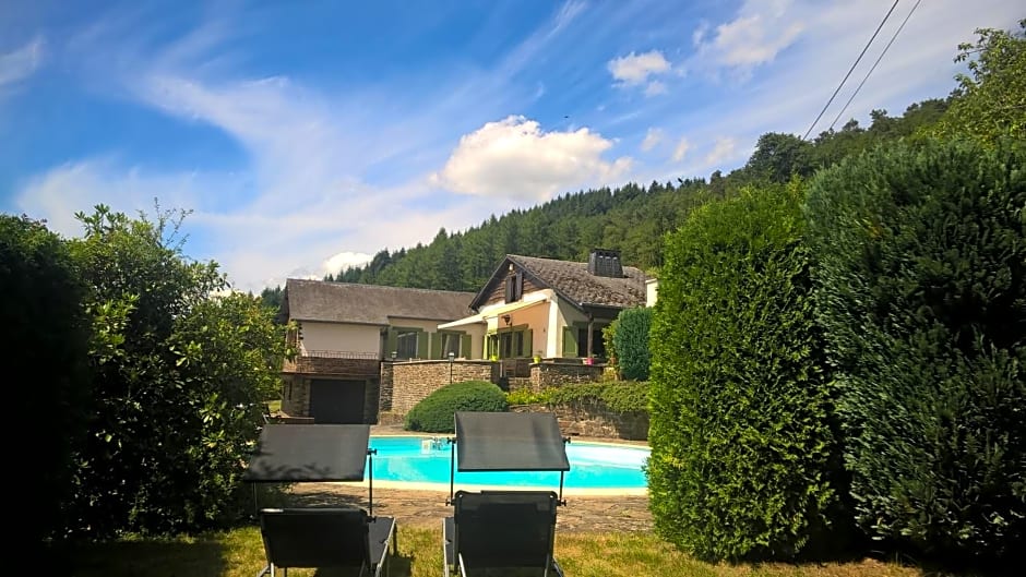 B&B Le Nid Doux (Vresse-Sur-Semois/Chairière)