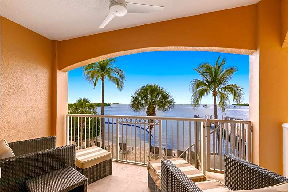 Beachside Resort & Residences