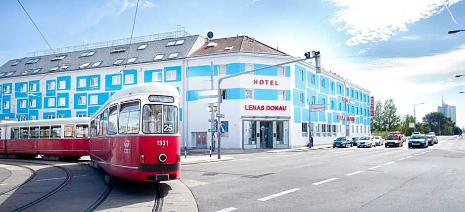 Photo 1 of 50 of Lenas Donau Hotel