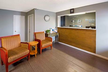 Rodeway Inn
