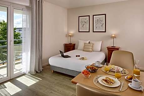 Quality Aparthotel Portes de Rennes