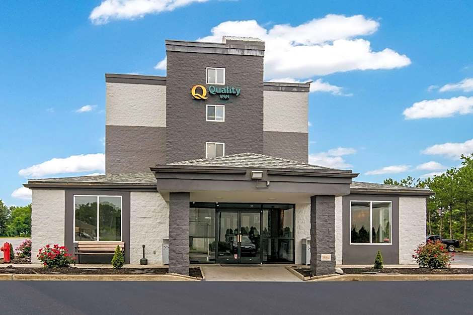 Quality Inn Rochester West