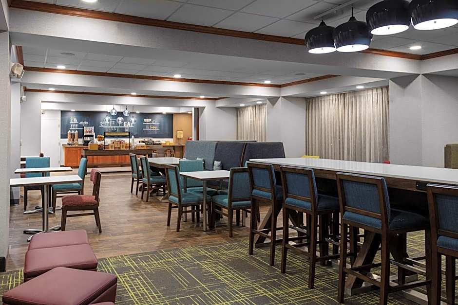Hampton Inn By Hilton Gretna, VA