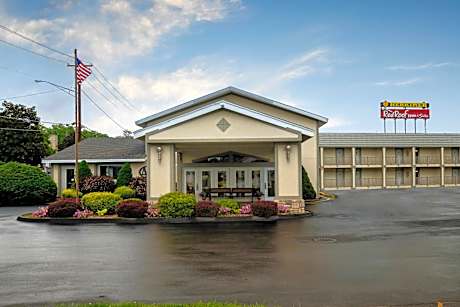 Red Roof Inn & Suites Herkimer