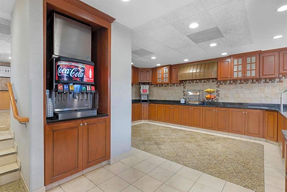 Drury Inn & Suites Joplin