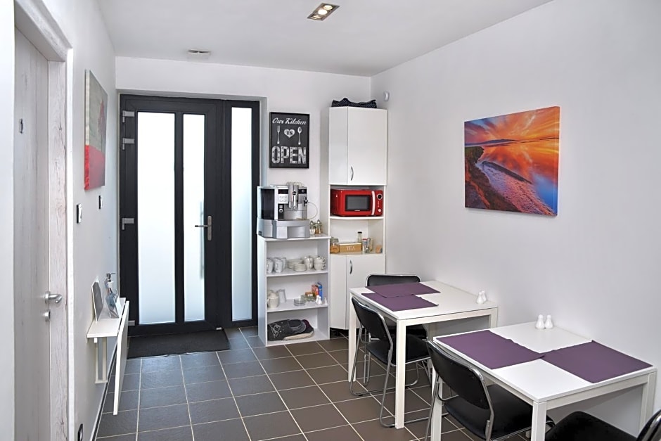 Water Lily Boutique B&B and Bungalow