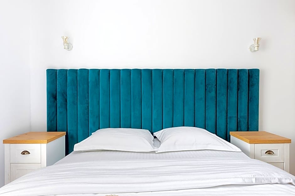 PEAK Aparthotel - Old Town - by CityHost