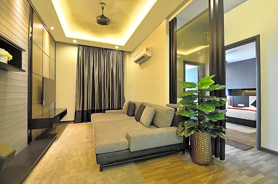 Violet Luxury Service Villa