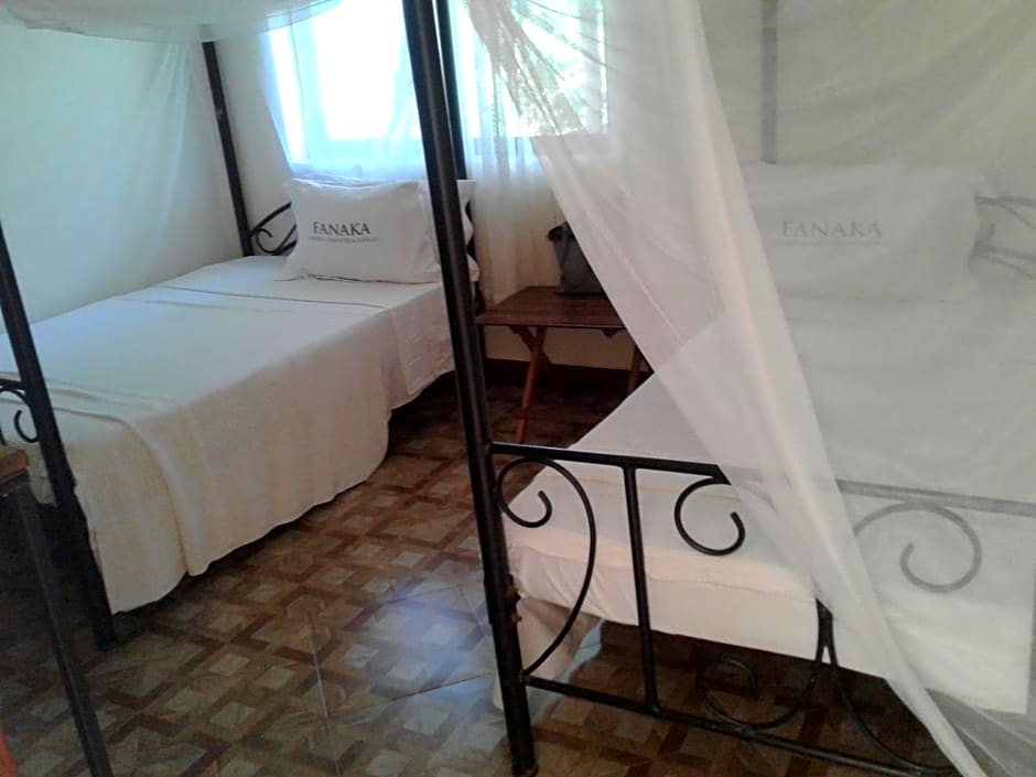 Fanaka Safaris Campsite & Lodges