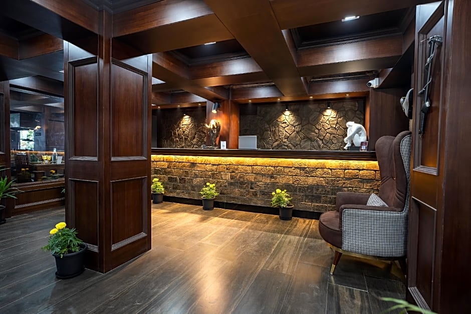 The West Gate Posada by Summit