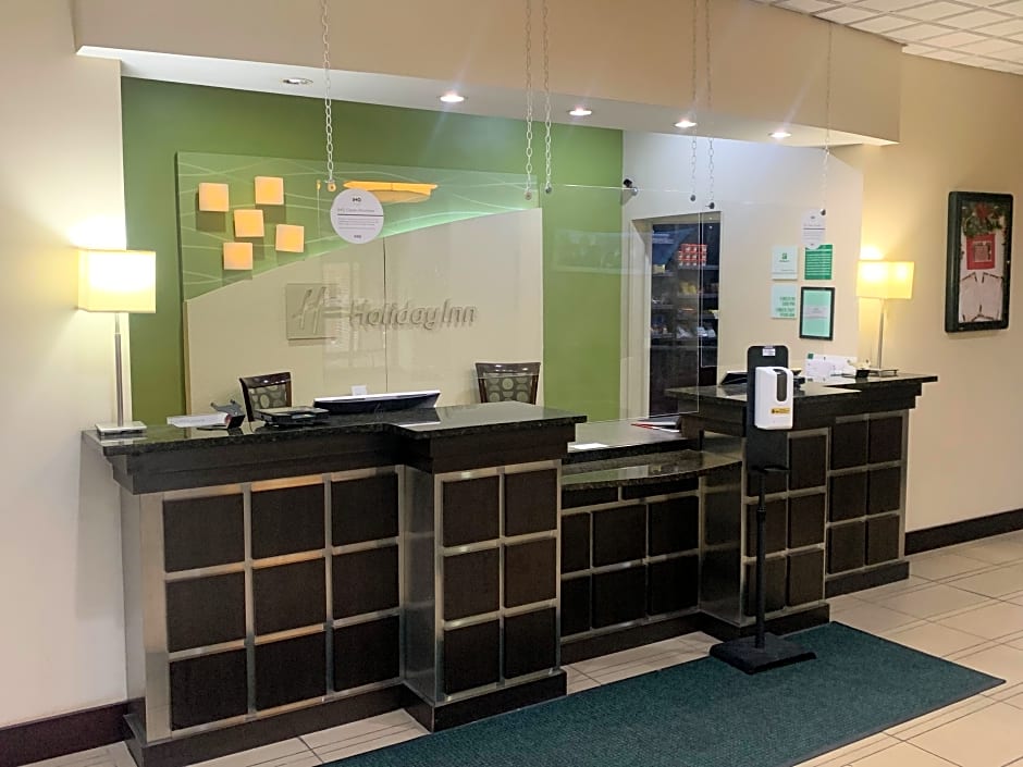 Quality Inn & Suites Downtown Mansfield