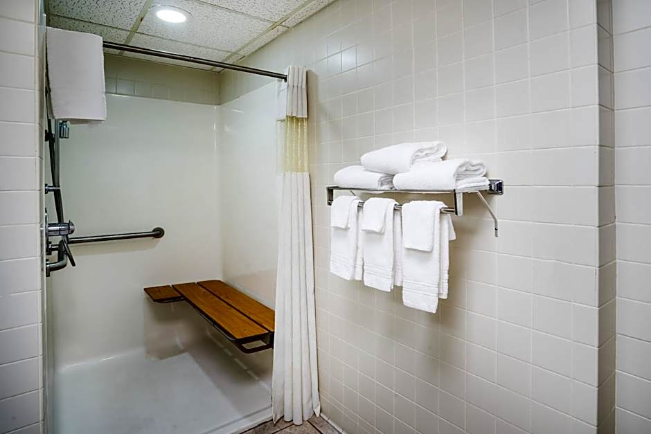 Baymont by Wyndham Johnson City