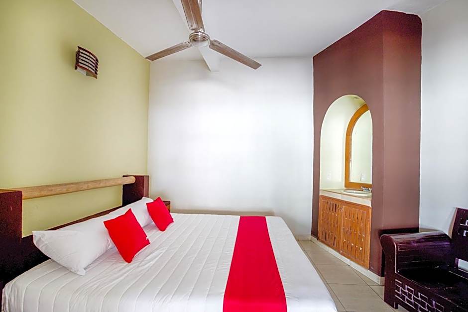 OYO Hotel Posada Lys, Zihuatanejo