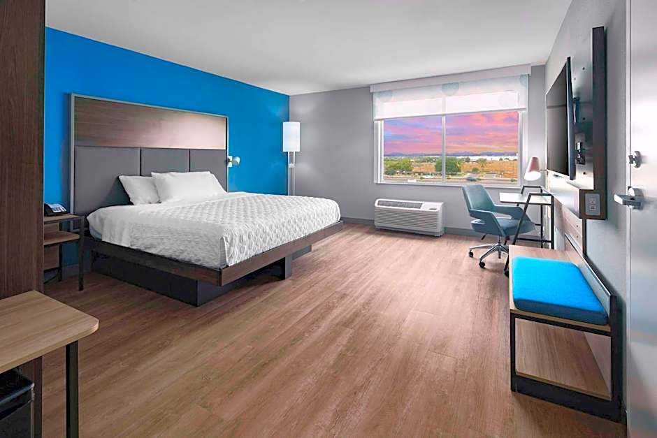 Tru By Hilton Goodyear Phoenix West