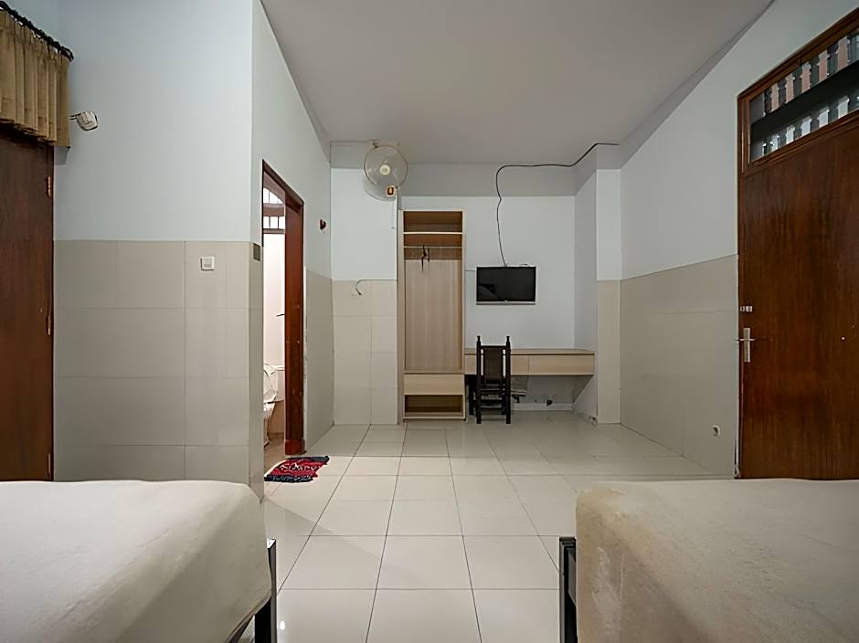 RedDoorz @ Hotel Dewata Indah Denpasar