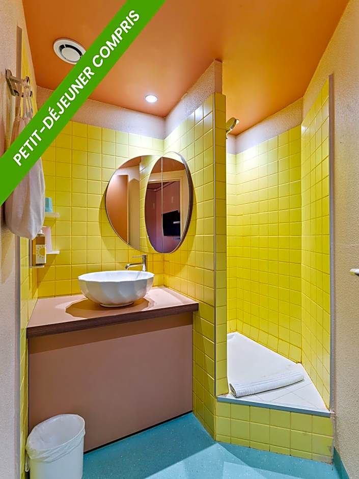 ibis Styles Pont du Gard Route d'Avignon
