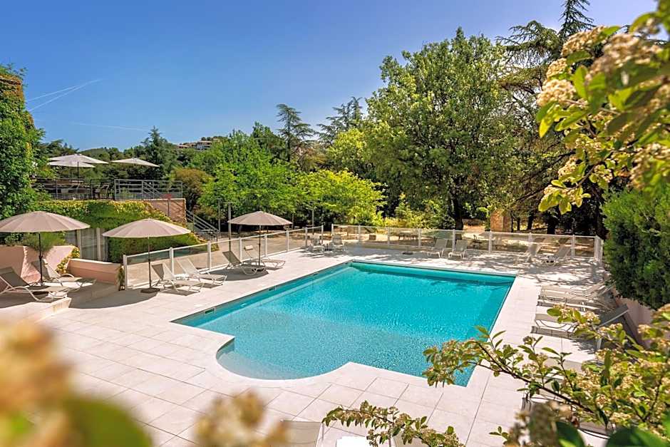 Hôtel & Résidence Lou Paradou Gréoux Les Bains