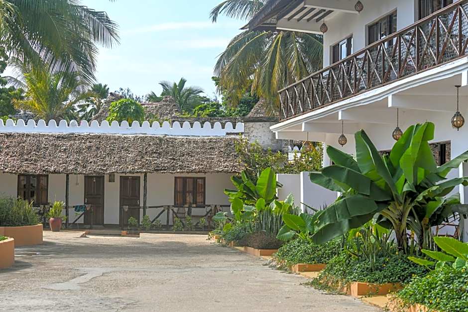 Amaan Bungalows