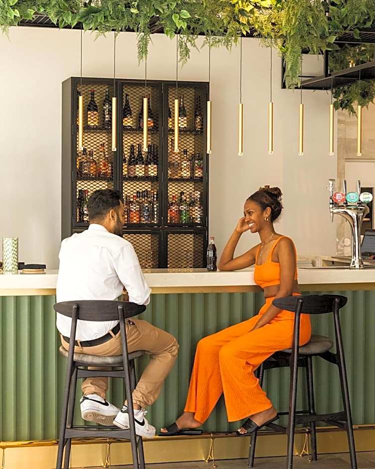 The Gate London City