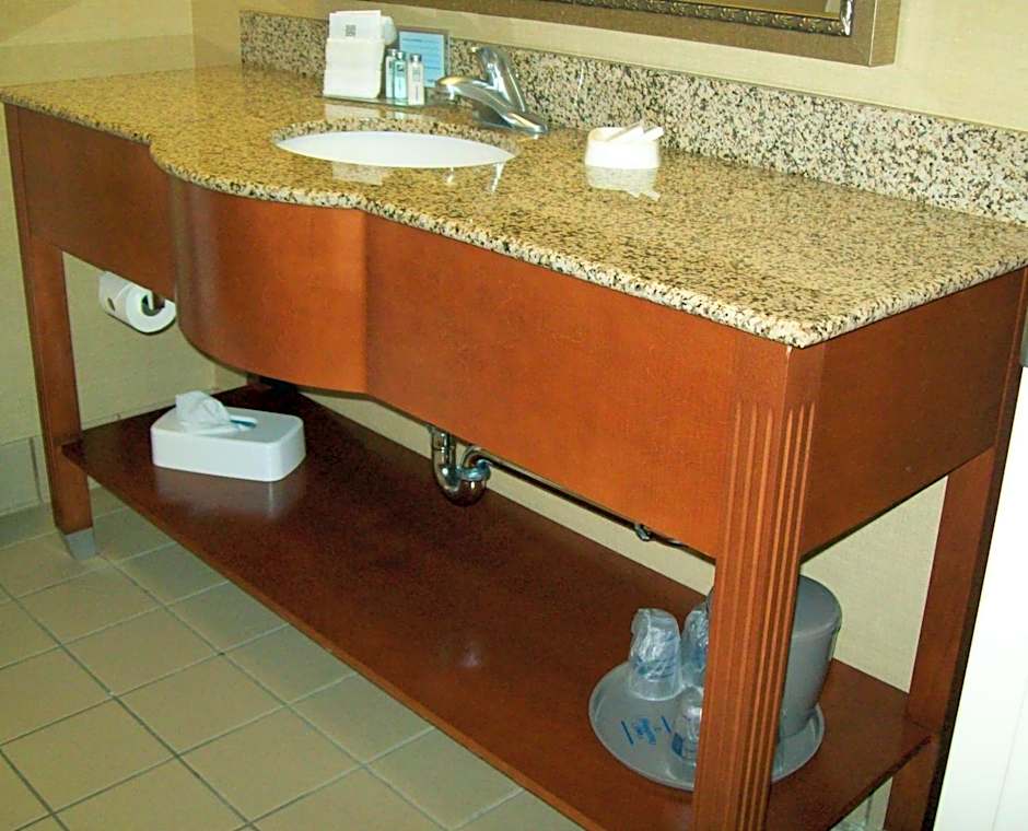 Photo 1 of 1 of 1 King Bed, Jetted Tub