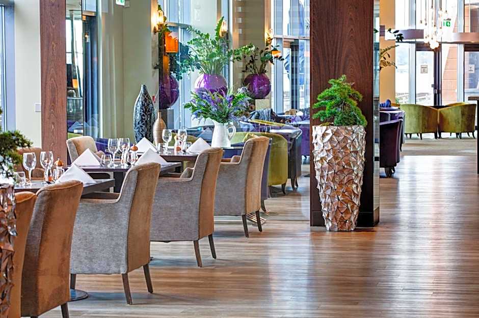 Radisson Blu Waterfront Hotel, Jersey