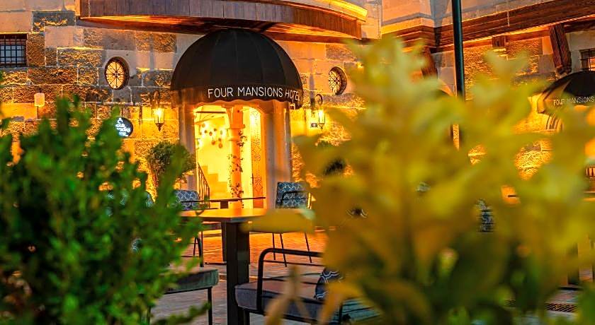 Four Mansions Hotel
