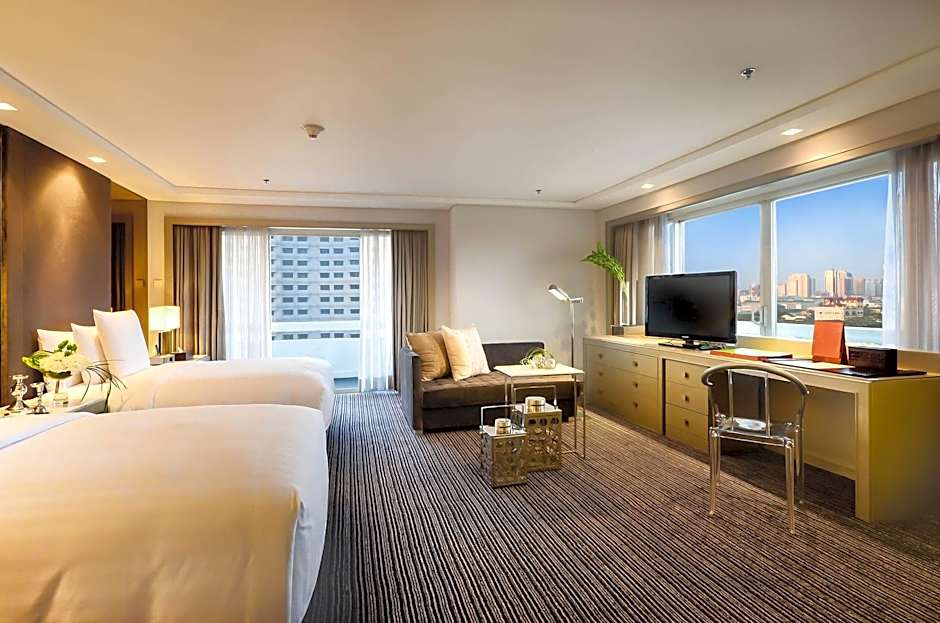 Midas Hotel and Casino