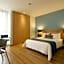 Hotel bh Parque 93