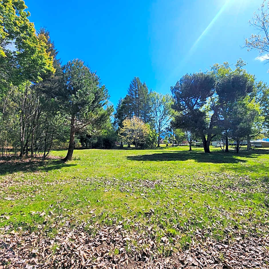 Manapouri Holiday Park