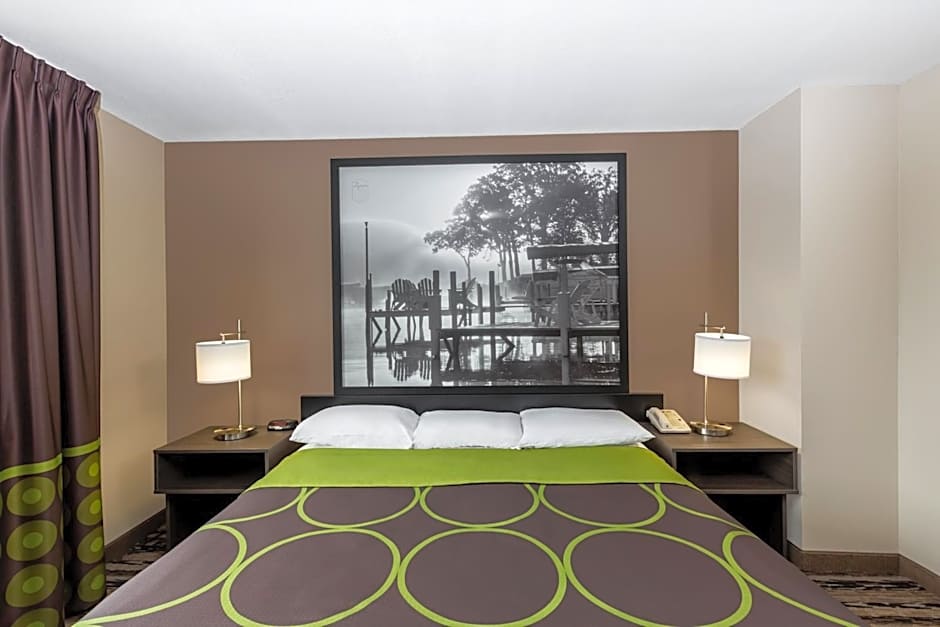 Super 8 by Wyndham Spirit Lake/Okoboji