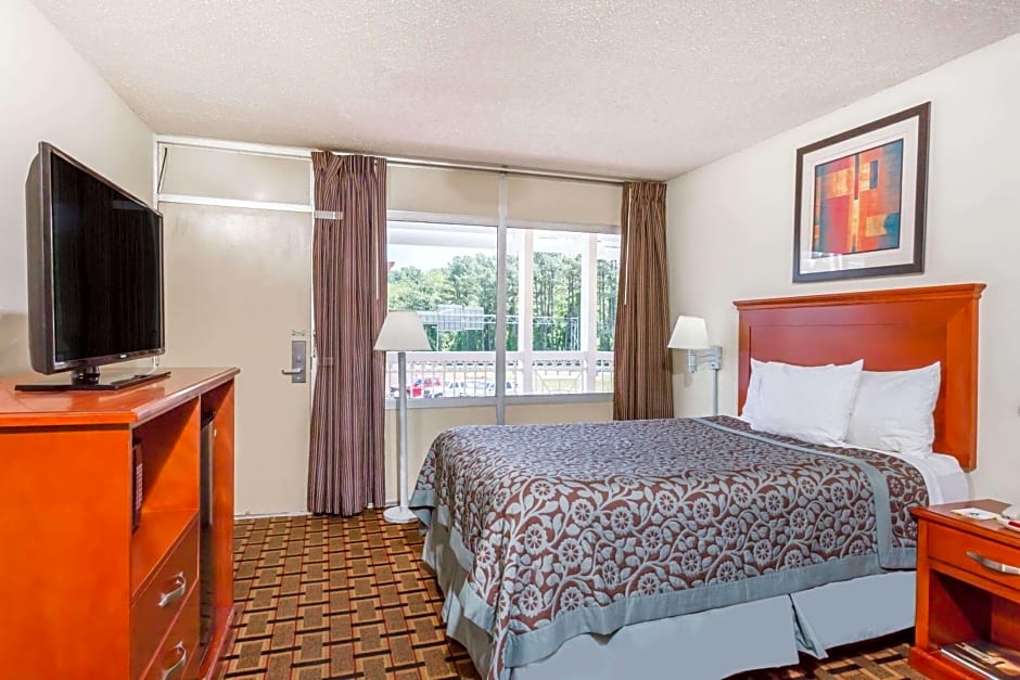 Days Inn by Wyndham Charlottesville/University Area