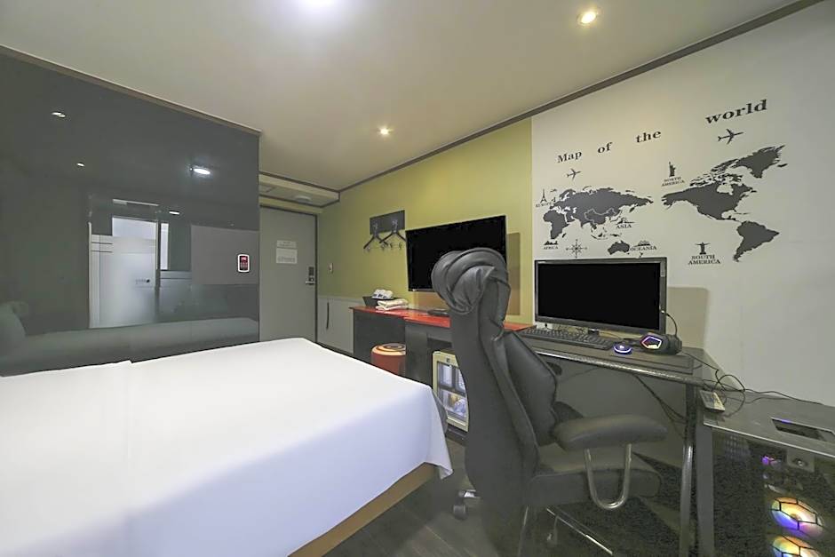 Secret Hotel Paju