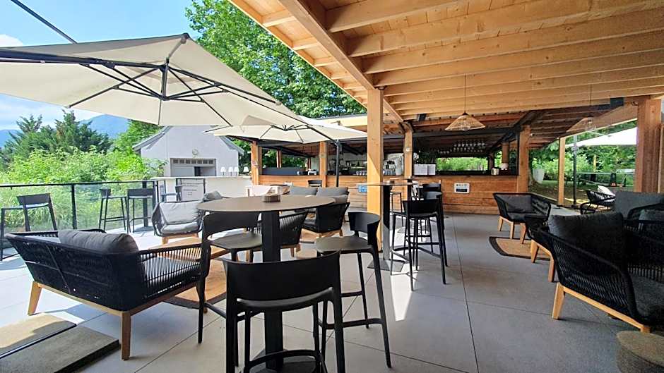 Hôtel Restaurant Le Repère