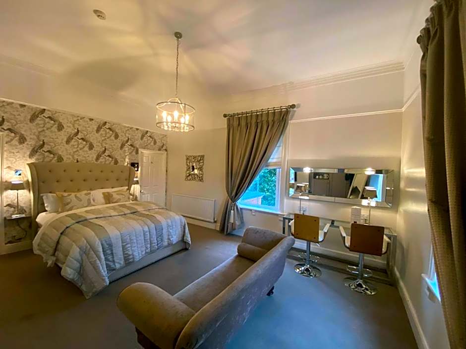 Alexandra Court Hotel